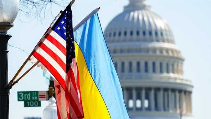 США нашли 300 миллионов долларов для военной помощи Украине за счет экономии в предыдущих контрактах