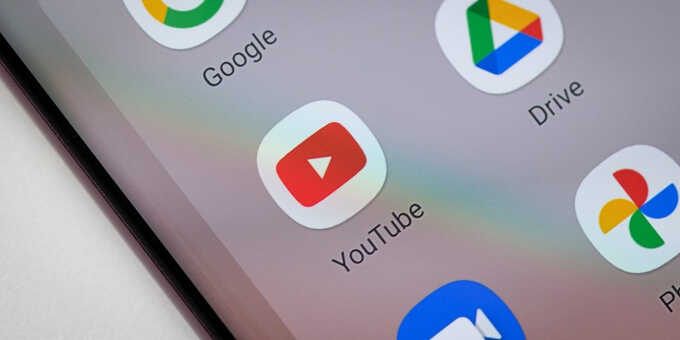 Google отвергает обвинения России в сбоях YouTube